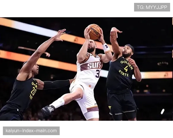 勇士传切体系破解掘金防守展小球战术生命力