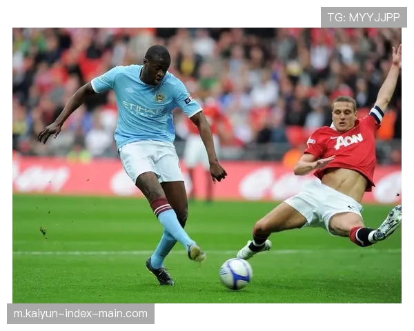 里尔队医团队：图雷膝关节手术术后并发症风险评估